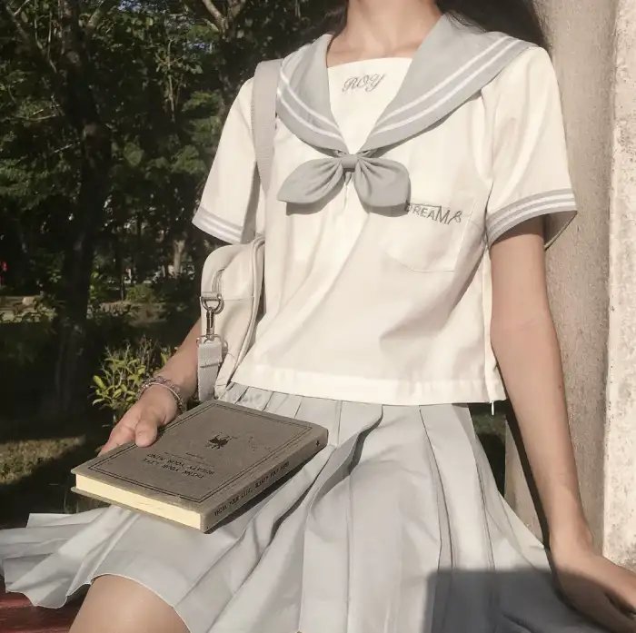 女囚犯血泪史